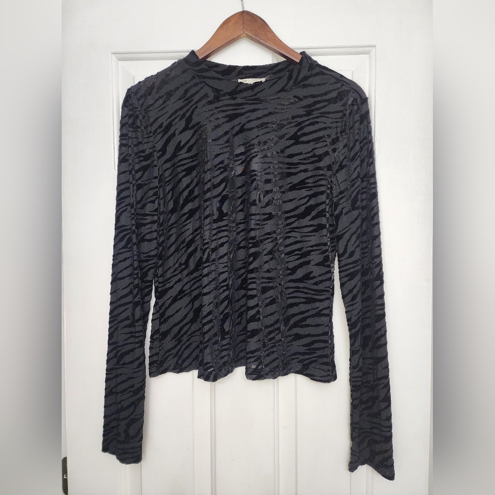REMI x REVOLVE Ella Black Animal Print Velvet Long Sleeve Top 1X NWT!